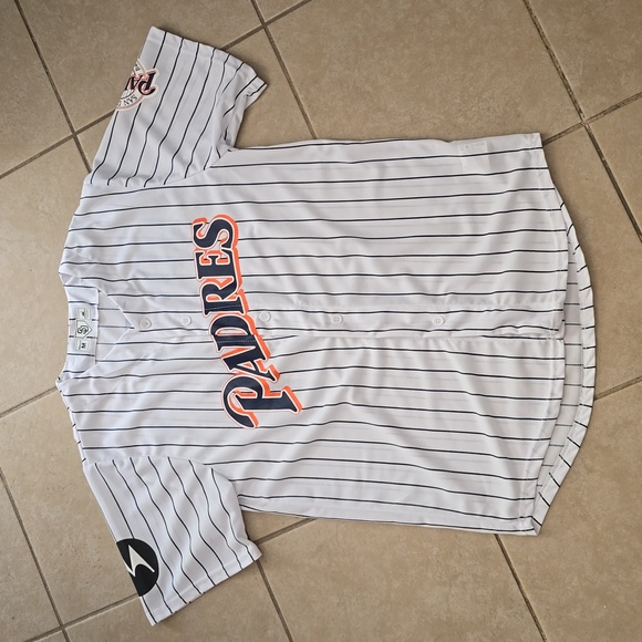 MLB Cotopaxi San Diego Padres Trevor Hoffman Baseball Jersey- M - Picture 1 of 7